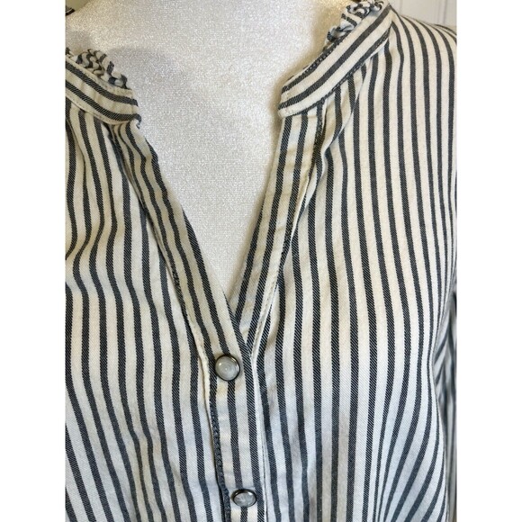Knox Rose Long sleeve Black/White Pinstrip shirt with Pearl snap buttons‎ Sz XL - Picture 3 of 11